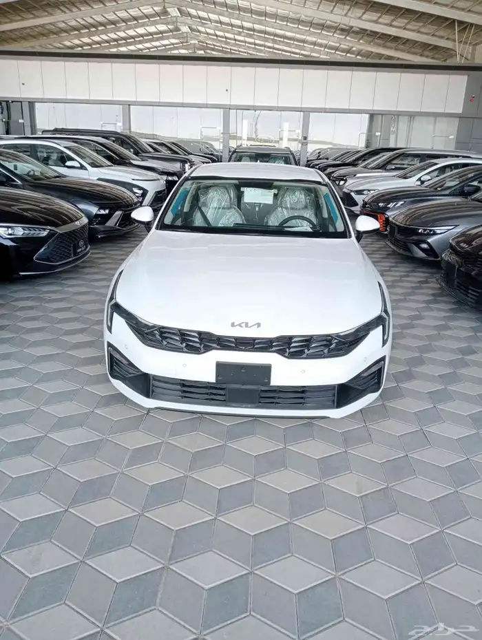 متاح كيا k5 كل الفئات موديل 26 كاش واقساط 2