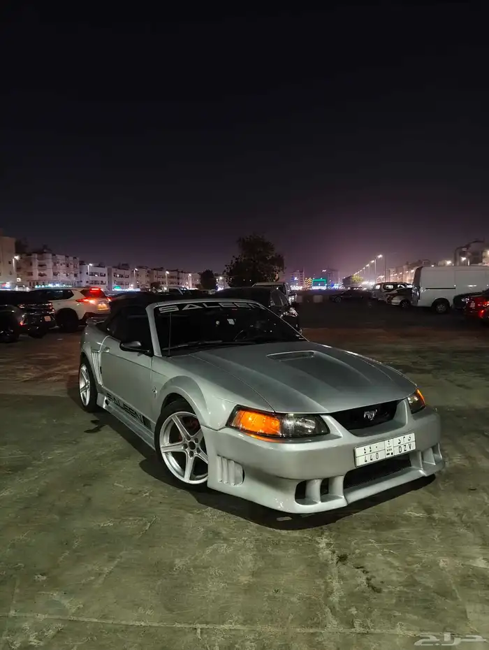 للبيع موستينج سالين موديل 1999 من النوادر 0