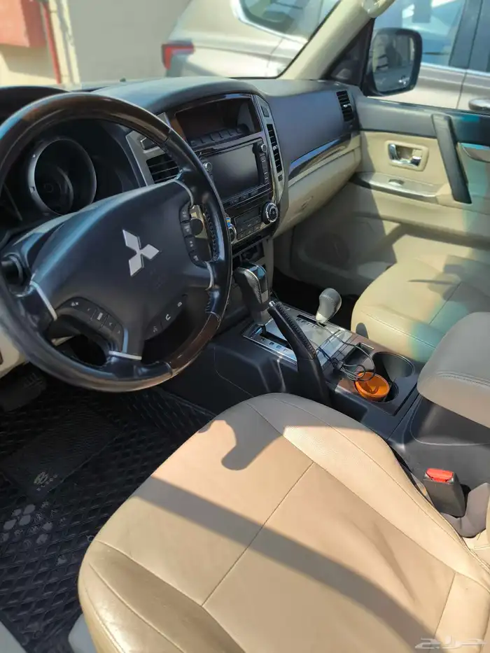 باجيرو 2016 علامة ذهبية 3