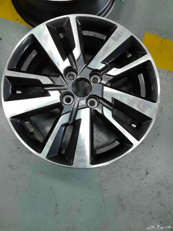 جنوط نيسان صني 2023 اصلي وكاله 2