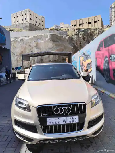 اودي Q7 2010 نضيف index