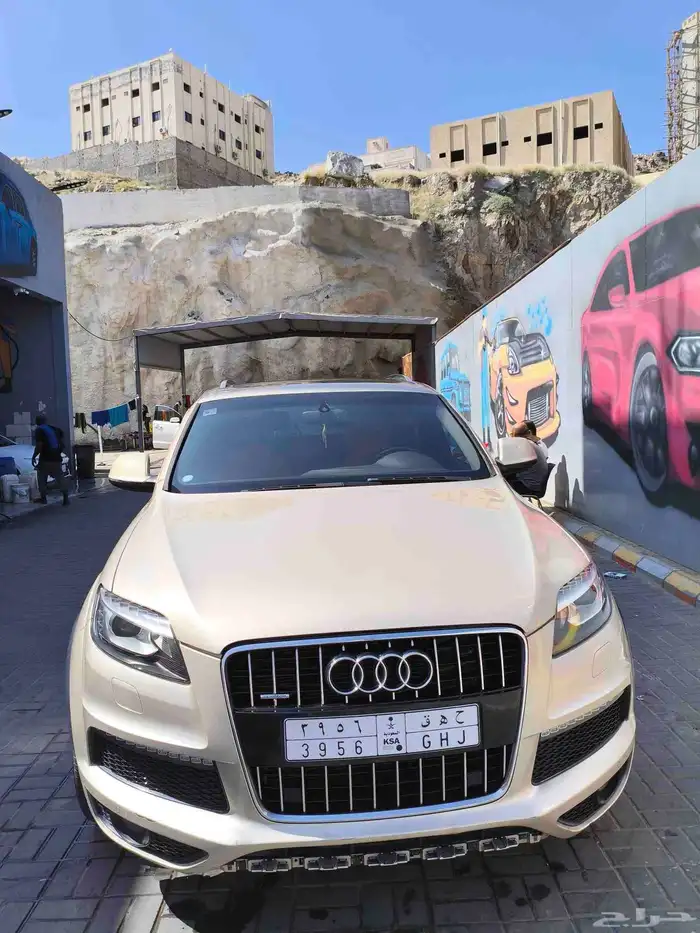 اودي Q7 2010 نضيف 3