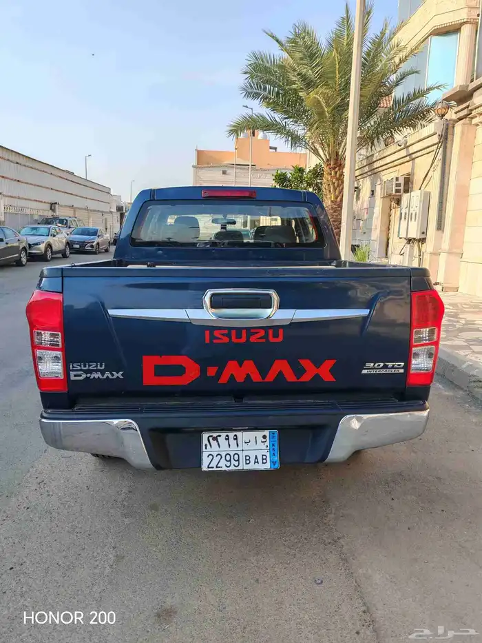 ديماكس دبل 2014 للبيع او البدل هوانداي h1 2