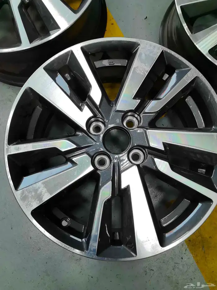 جنوط نيسان صني 2023 اصلي وكاله 0