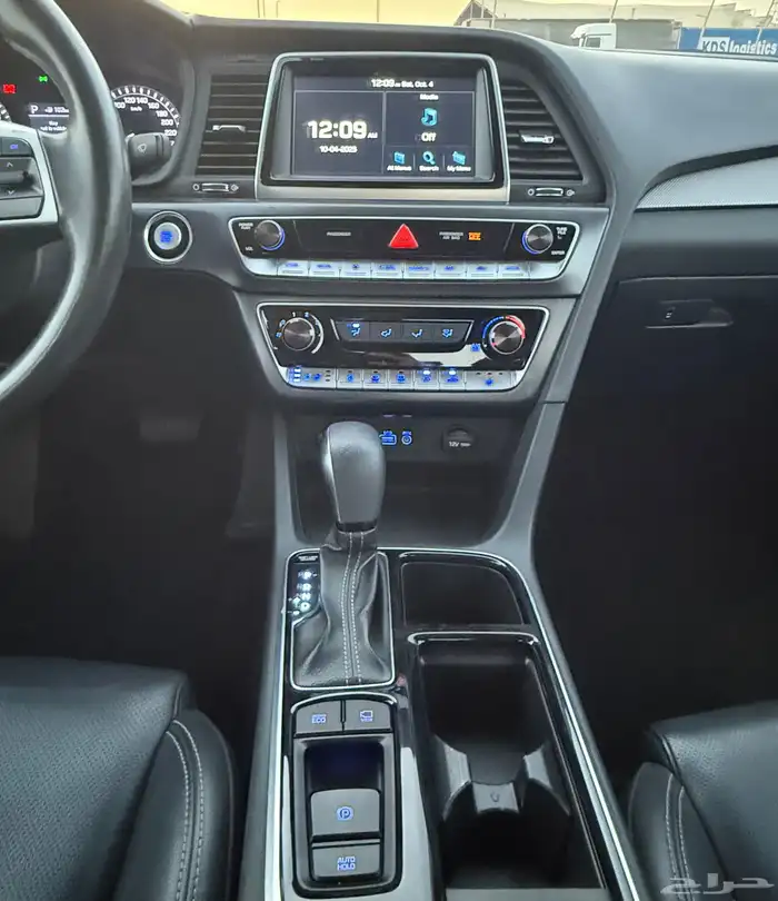 هيونداي سوناتا ( بنزين ) 2019 فل كامل بدون بانوراما 12