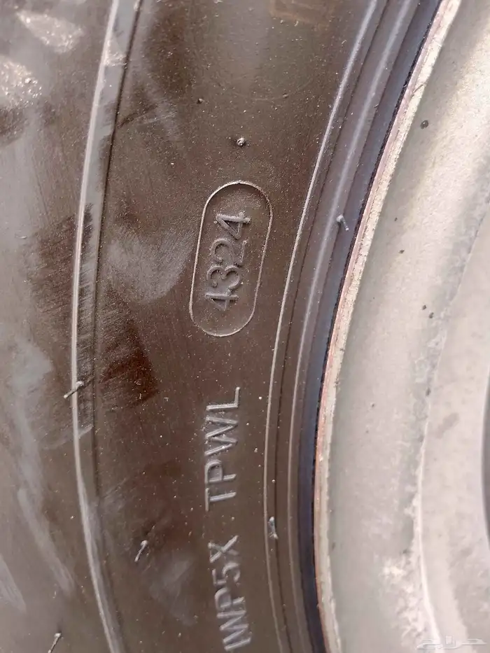 كفرات شاهين مع جنوط هلل مقاس 16 0