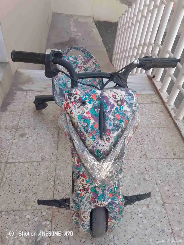 سكوتر درفت استخدام ثلاث شهور مستخدم 0