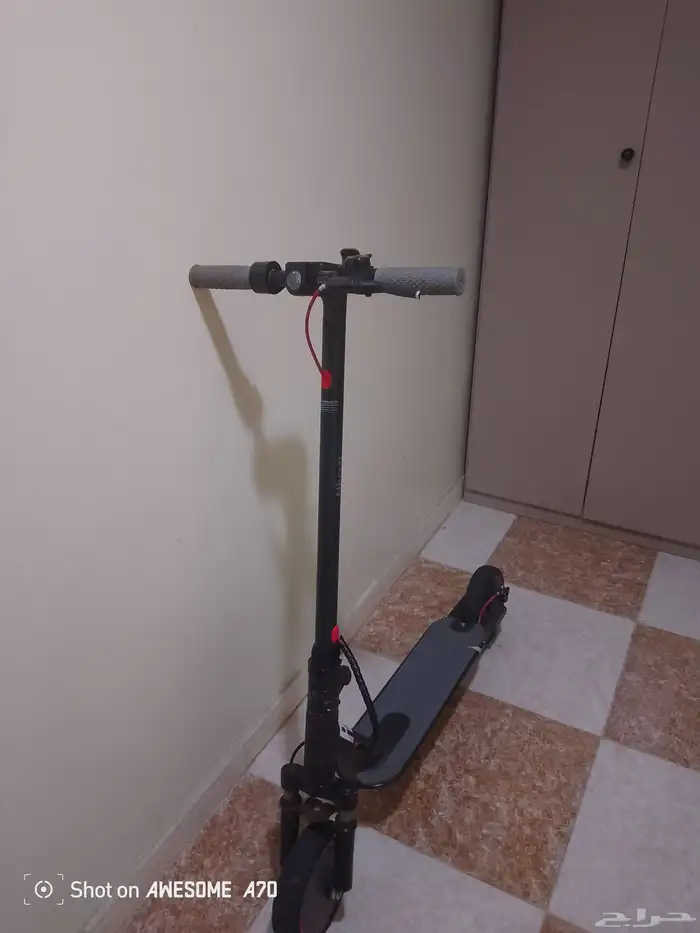 اعرض لكم اسكوتر شاومي شغال يبغاله شاحن لك تجربه يوم 0