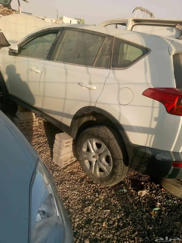 تويوتا رافور 2015 2