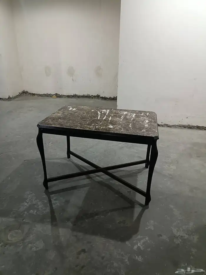 مرتبه و طاولات طعام و باركه للبيع في جده حي الحمدانية الصالح 3