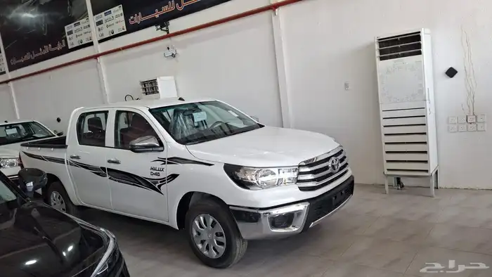 تويوتا هايلكس 1