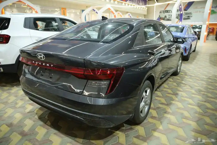 اكسنت فيليت 2025 1