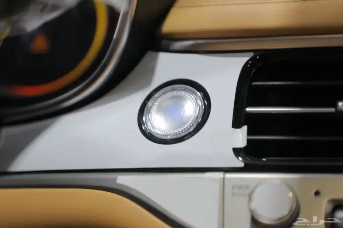 جنسس G70 برستيج 2025 الناغي ضمان وصيانه مجانيه 5 سنوات 9