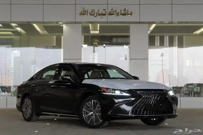 لكزس - ES250 لاكجيري - 2025 - نص فل - خليجي 1