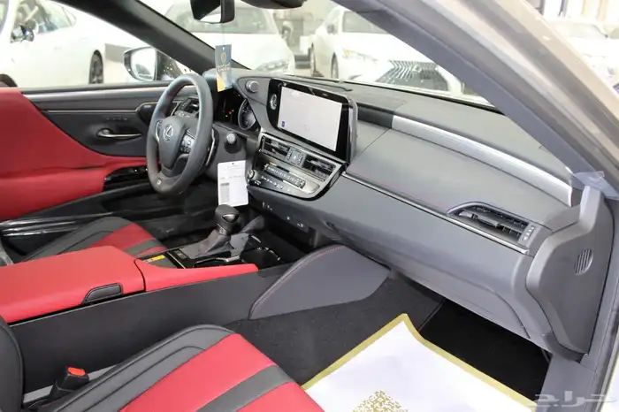 لكزس - ES350 F Sport - خليجي - 2025 - فل كامل 24
