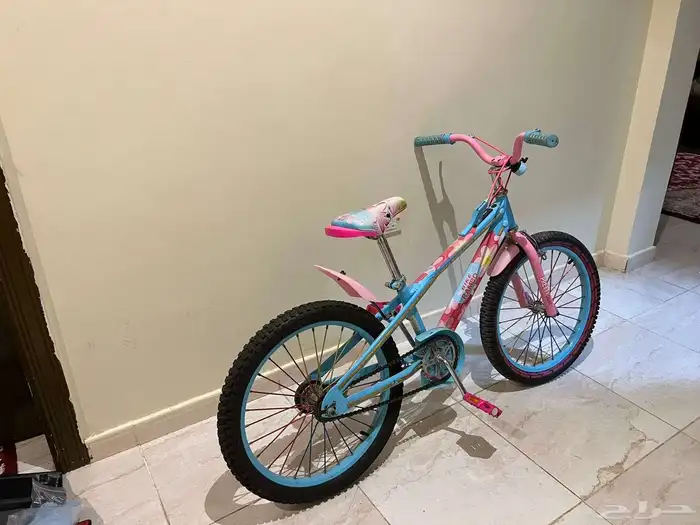 دراجة بناتي مقاس 18 0