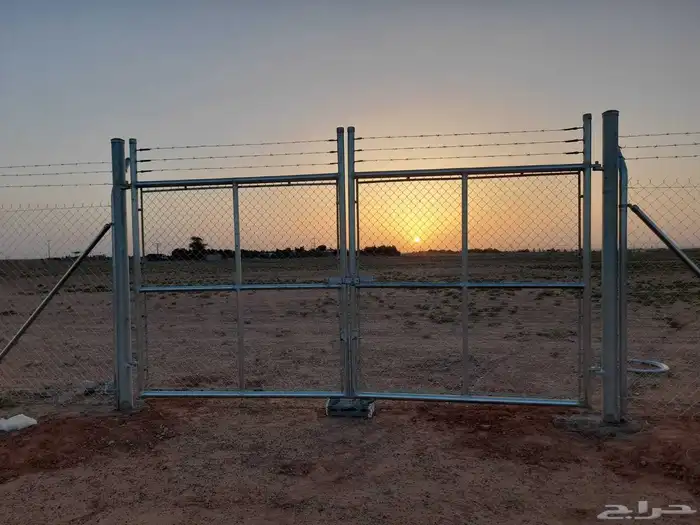 تركيب شبوك مجلفنه مزارع ومحميات ومساحات ارضيه كبيره لأنواع 0