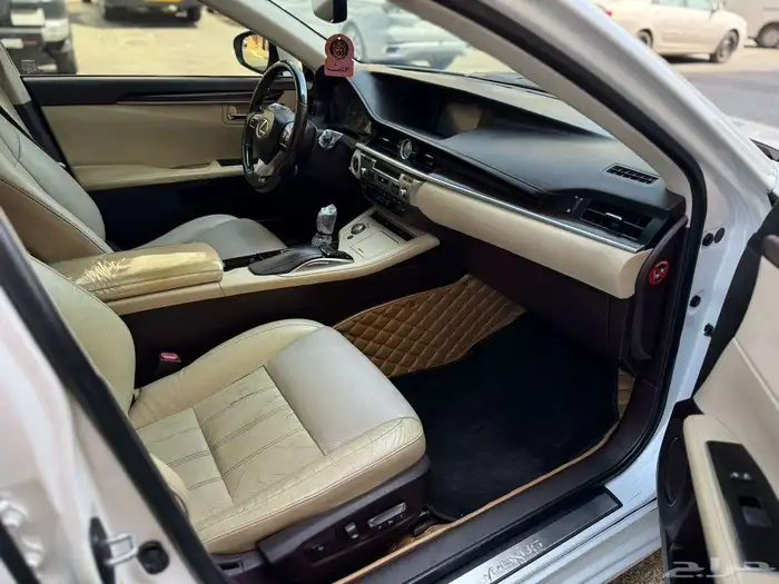 لكزس 2016 es350 فل كامل 12