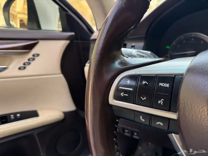 لكزس 2016 es350 فل كامل 17