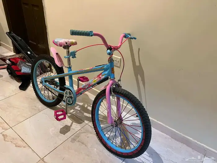 دراجة بناتي مقاس 18 1