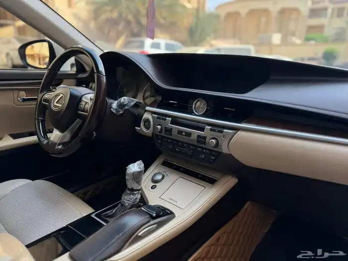 لكزس 2016 es350 فل كامل 3