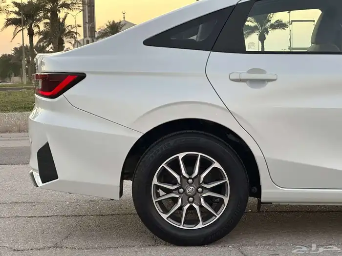 تويوتا يارس 2023 وكالة 14