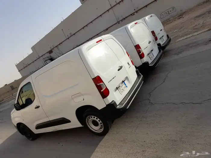 مجموعة بيجوهات بيجو بارتنر ديزل بضاعة نظيفة 2023 و 2024 4