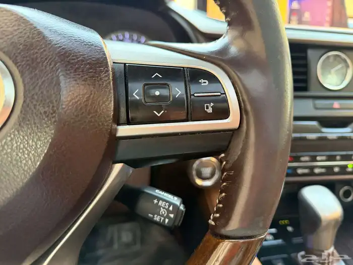 لكزس 2018 rx350 وكاله الحد 16