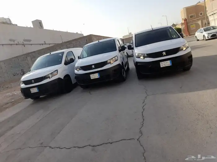 مجموعة بيجوهات بيجو بارتنر ديزل بضاعة نظيفة 2023 و 2024 3