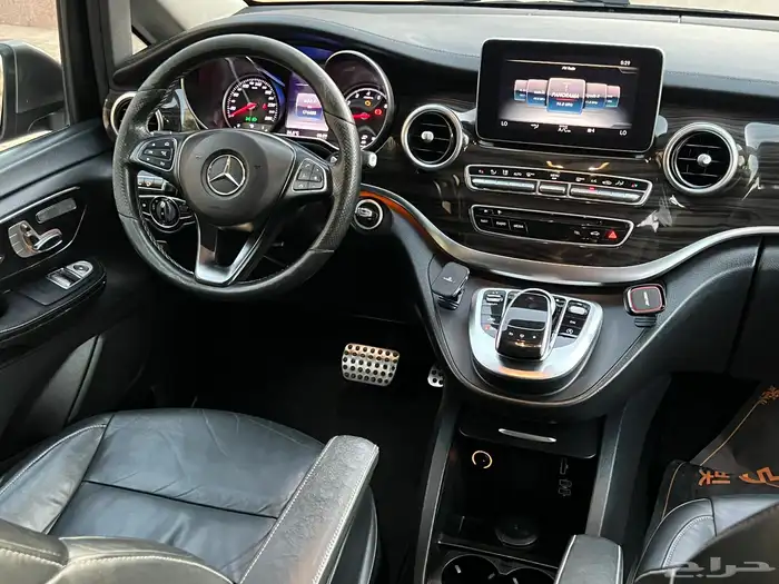 مرسيدس V250 2016 (بحالة ممتازة) 24