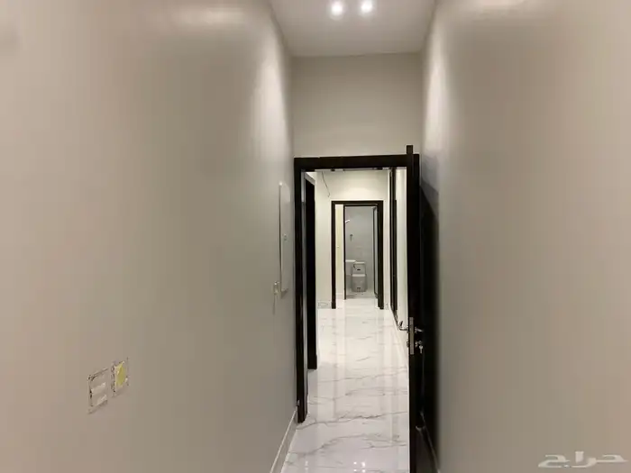 للبيع فيل ا دوبلكس مختصرة وراقية بسعر 730 19