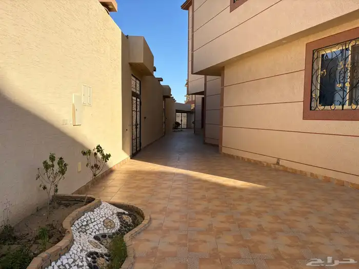 قصر للبيع في مدينة خميس مشيط 16