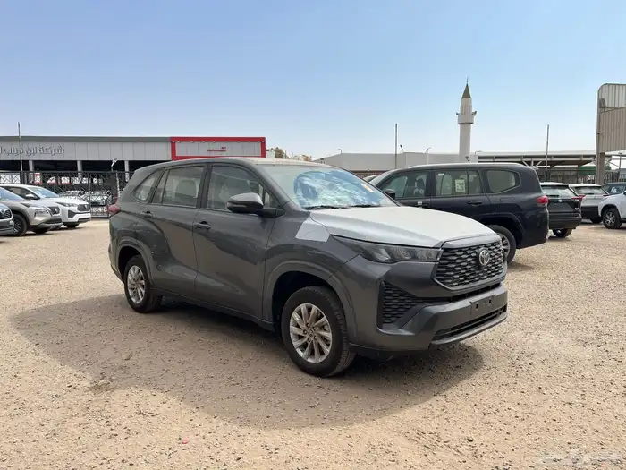 تويوتا انوفا 2025 GL 1