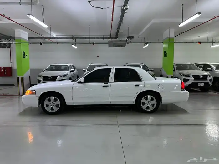 فورد كراون فكتوريا وكاله 4