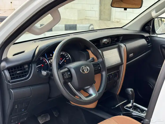 تويوتا فورتشنر 2023 2.7 14