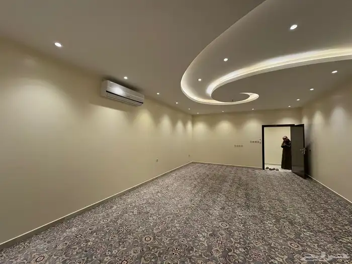 قصر للبيع في مدينة خميس مشيط 2