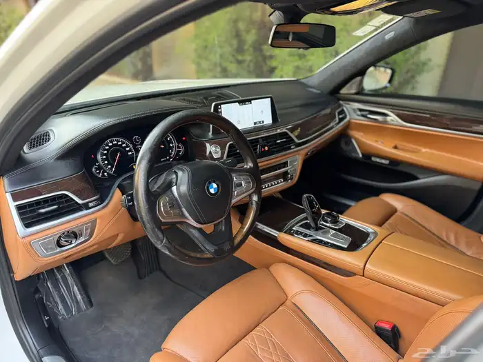 بي ام دبليو 2016 750li 28