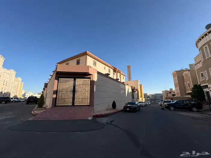 قصر للبيع في مدينة خميس مشيط 3