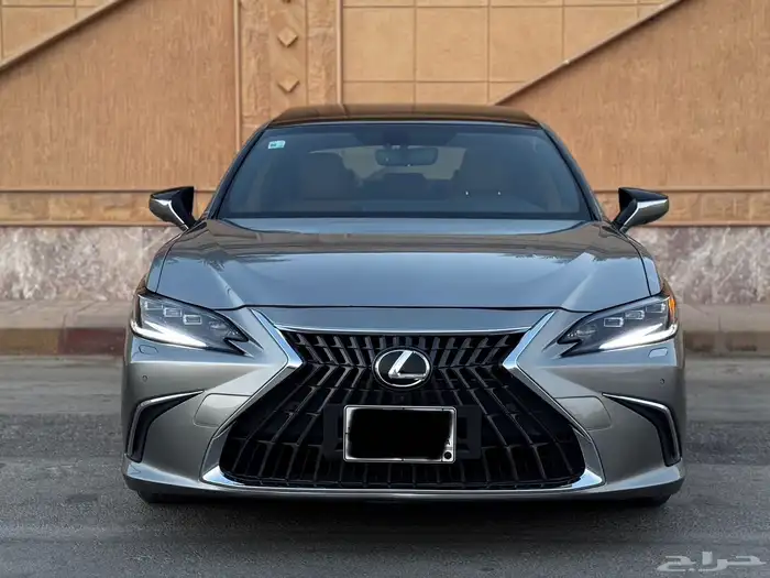 لكزس 2022 ES350 فل كامل 5