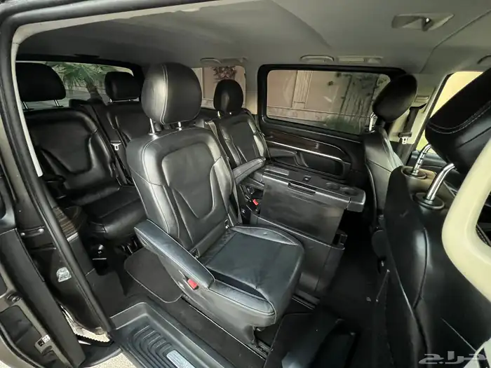 مرسيدس V250 2016 (بحالة ممتازة) 21