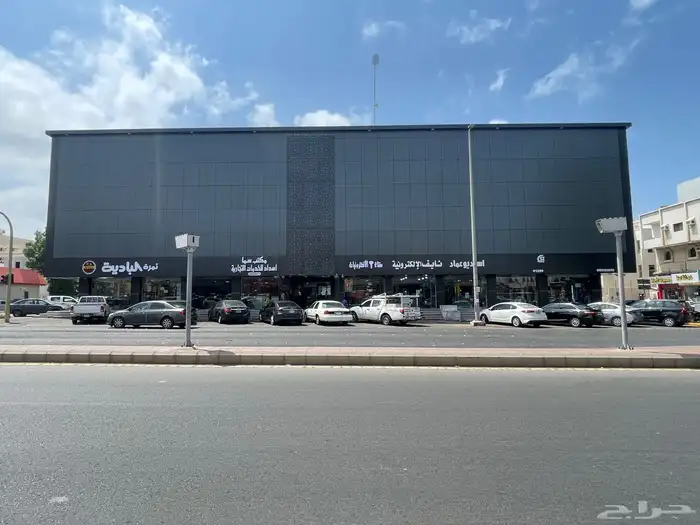 كلادينج وتشطيبات ومقاولات 1