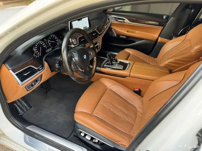 بي ام دبليو 2016 750li 29