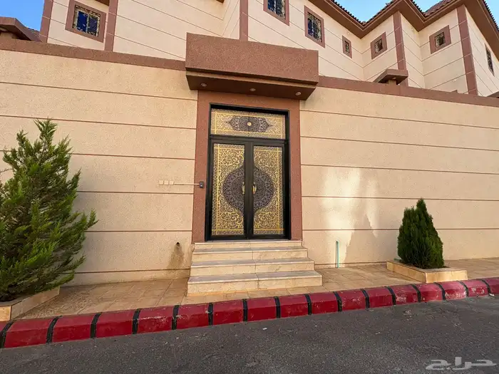 قصر للبيع في مدينة خميس مشيط 11