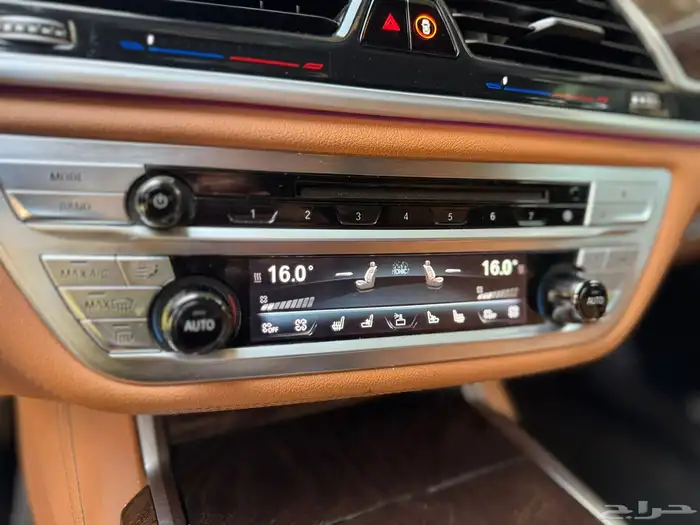 بي ام دبليو 2016 750li 27