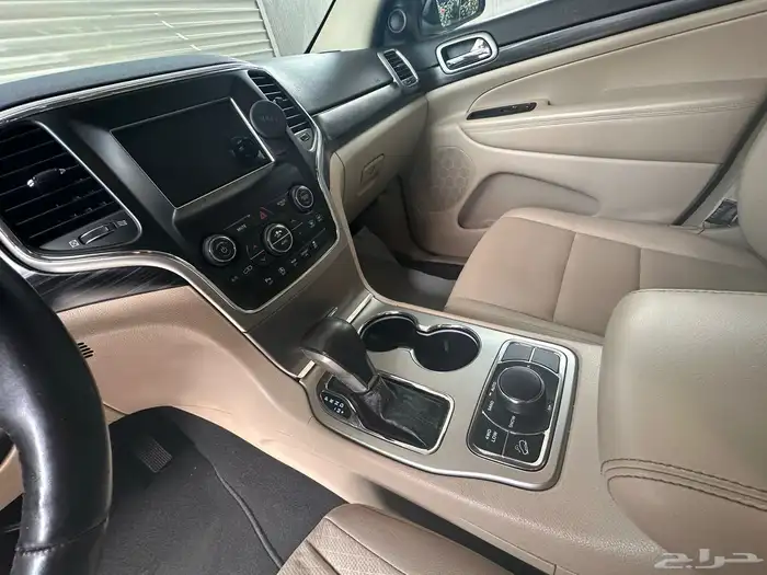 جيب شيروكي 2019 6