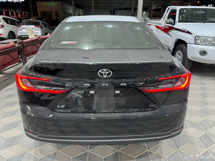 كامري فتحه اسود 4