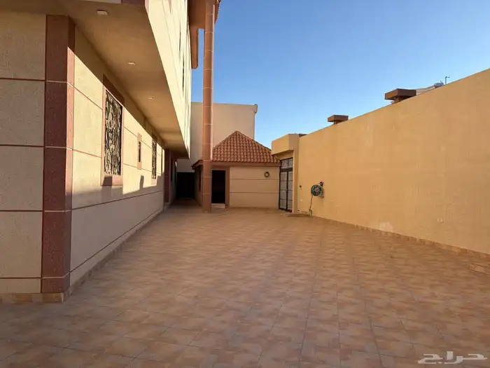 قصر للبيع في مدينة خميس مشيط 13