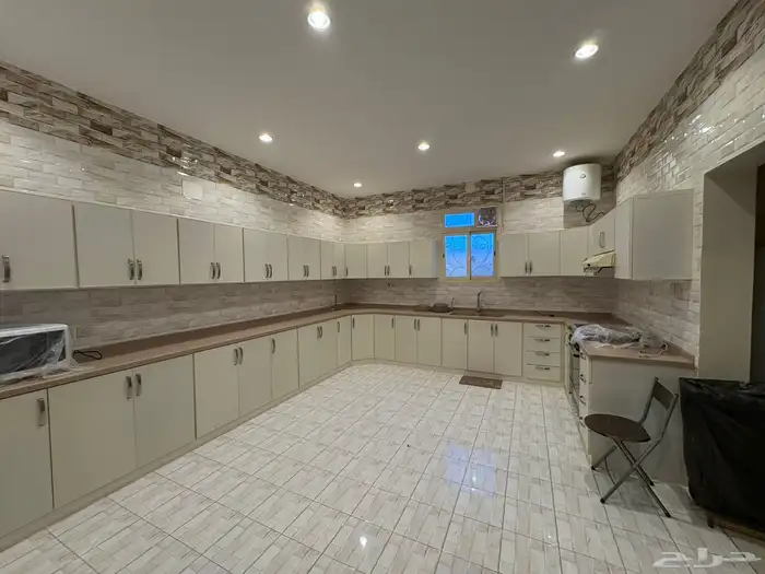 قصر للبيع في مدينة خميس مشيط 19