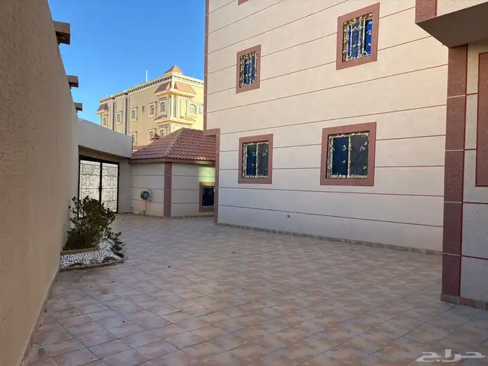 قصر للبيع في مدينة خميس مشيط 15