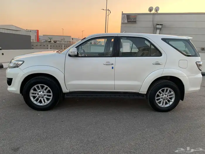 فورشنر أبيض لؤلؤي 2015 0